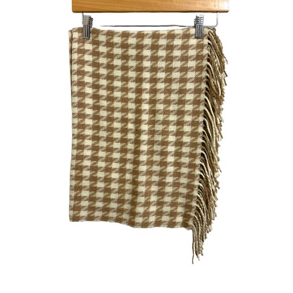 Talbots women's tan beige tassel wool scarf - Picture 1 of 4